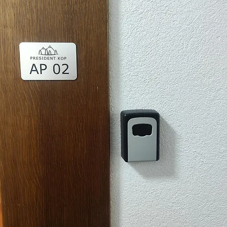 Alastra Ap 02 President Kop アパートホテル